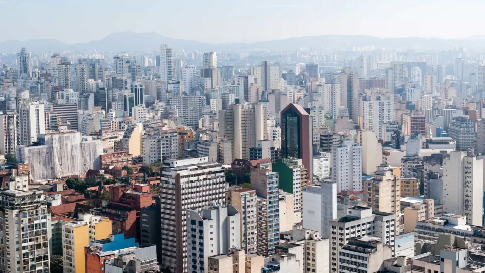 Frente fria segue em SP? Veja a previsão completa